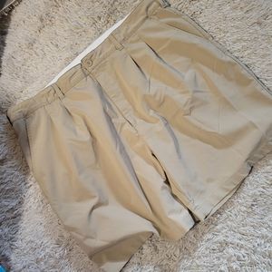 Men's Reebok Golf Khaki Shorts Size 46